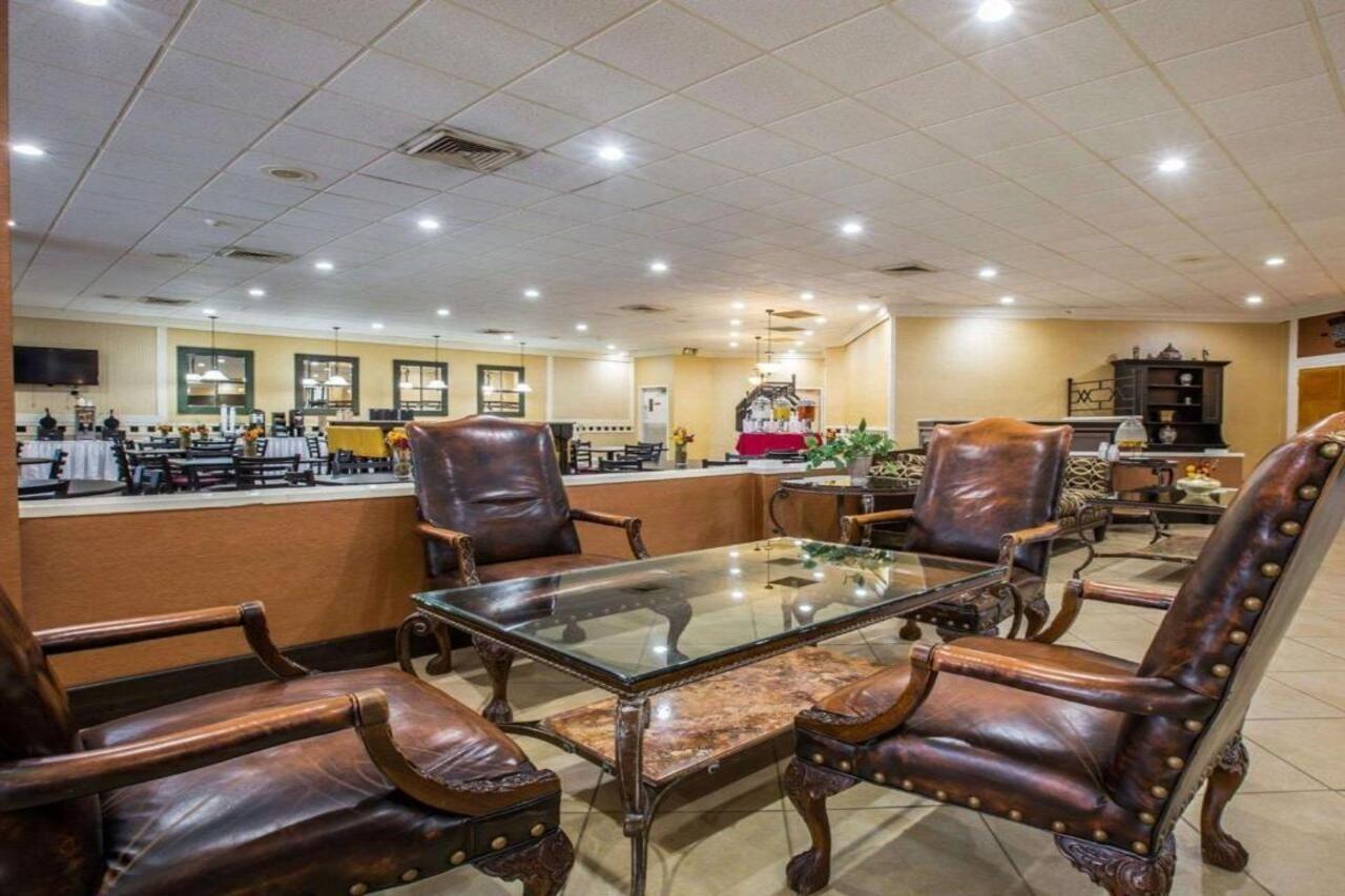 Clarion Inn Asheville Airport Fletcher Ngoại thất bức ảnh