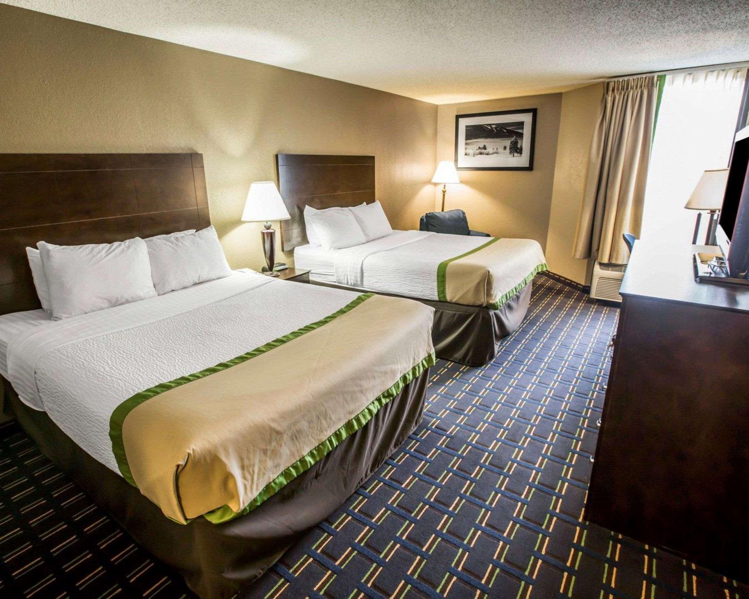 Clarion Inn Asheville Airport Fletcher Ngoại thất bức ảnh