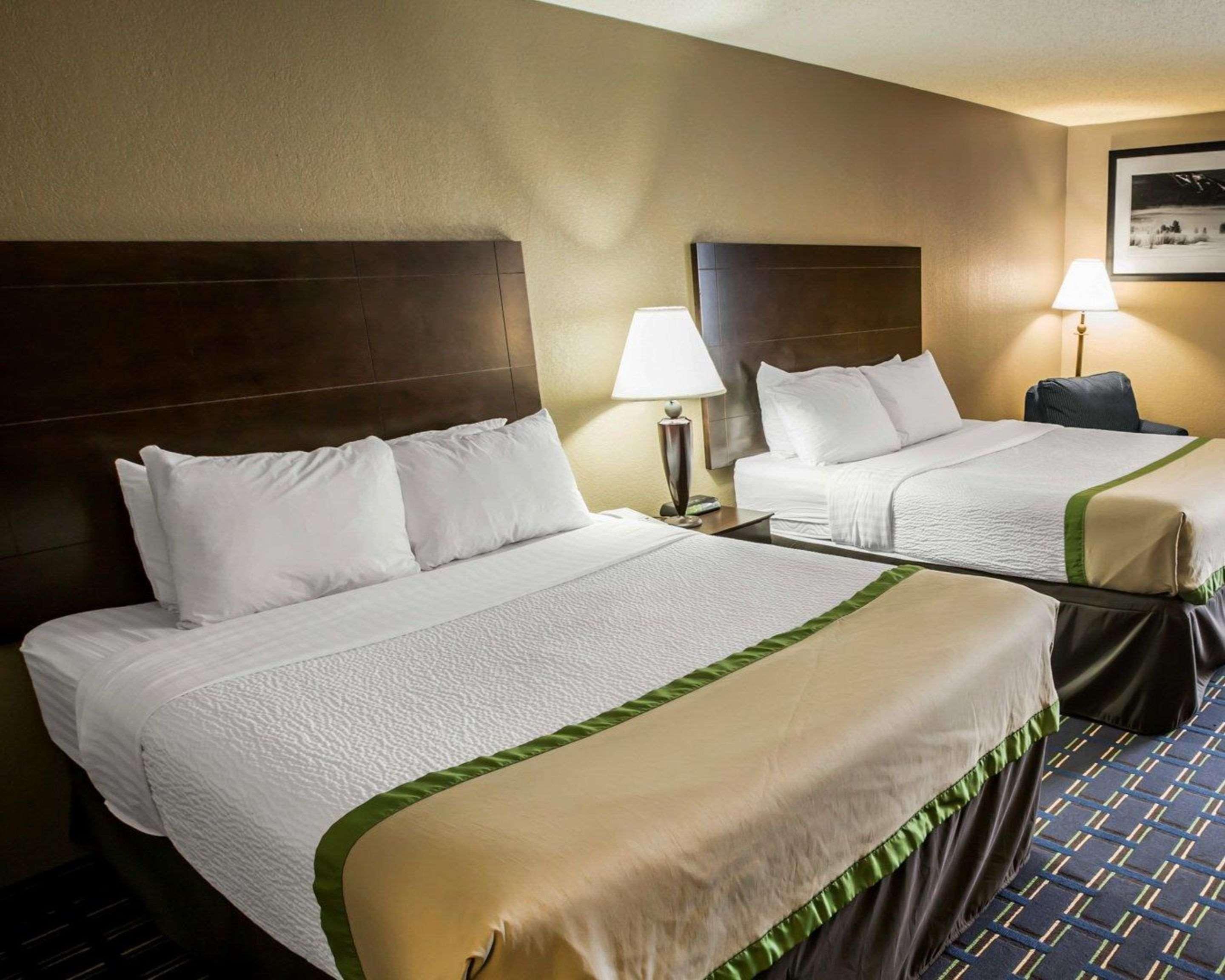 Clarion Inn Asheville Airport Fletcher Ngoại thất bức ảnh