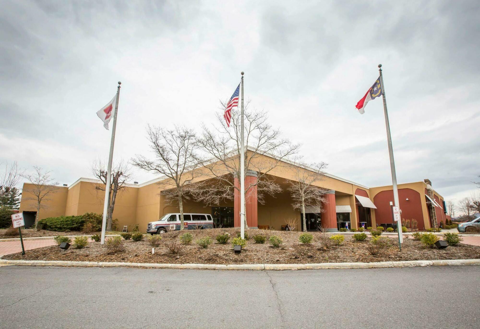 Clarion Inn Asheville Airport Fletcher Ngoại thất bức ảnh
